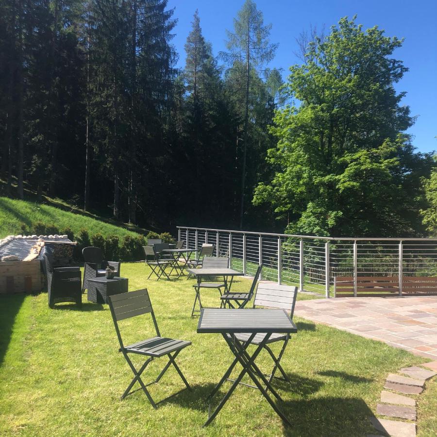 B&B Le Stagioni Di Stava Tesero Exterior foto